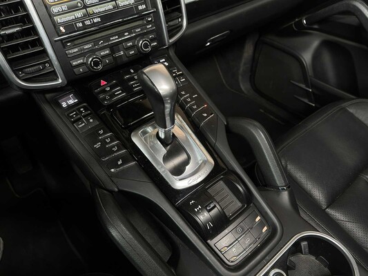 Porsche Cayenne 3.6 299PS 2012, 5-TBR-27