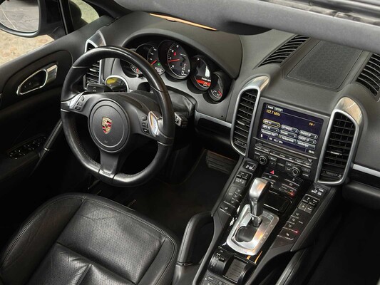 Porsche Cayenne 3.6 299PS 2012, 5-TBR-27