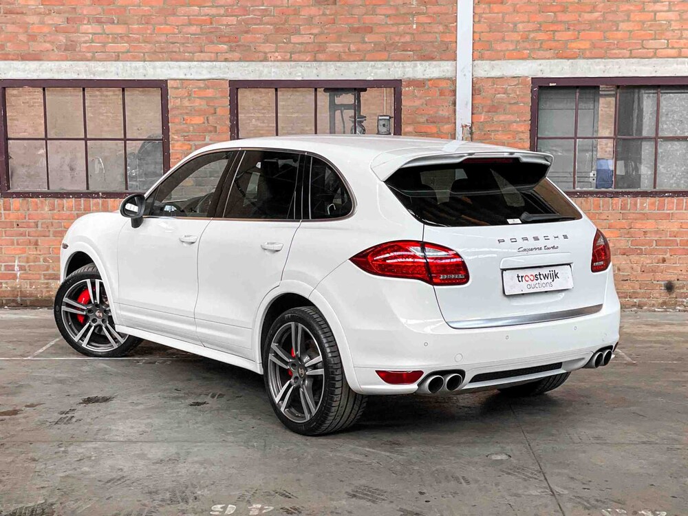 Porsche Cayenne Turbo 4.8 V8 500hp 2013 GTS package