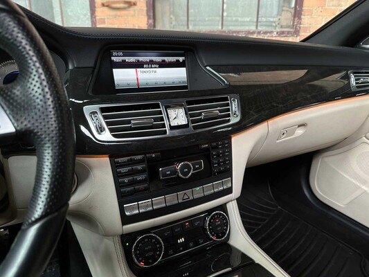 Mercedes-Benz CLS500 AMG 4Matic Shooting Brake 4.7 V8 408PS 2013 CLS-Klasse