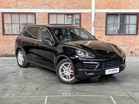 Porsche Cayenne Turbo 4.8 V8 500hp 2011