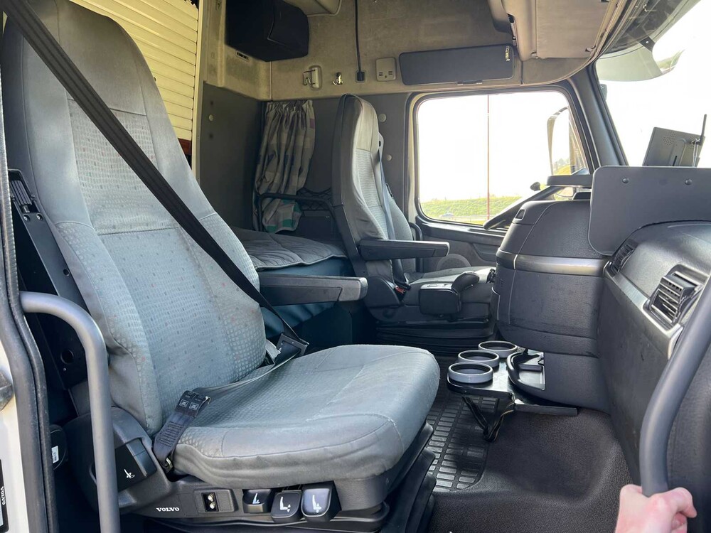 Volvo FH12 4X2R -RACE TRUCK- FAL7.1 RAD-A4/L90 528PS 2004, BP-RH-56