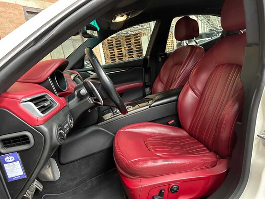Maserati Ghibli 3.0 V6 D 275PS 2015, 9-ZSL-90