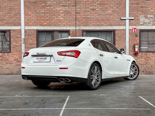 Maserati Ghibli 3.0 V6 D 275PS 2015, 9-ZSL-90