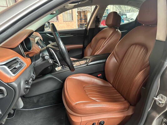 Maserati Ghibli 3.0 V6 S Q4 411pk 2015, SN-156-F