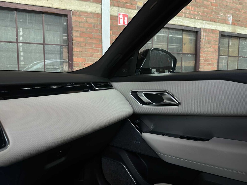 Land Rover Range Rover Velar 3.0 V6 AWD R-Dynamic HSE 381hp 2017, K-769-TJ