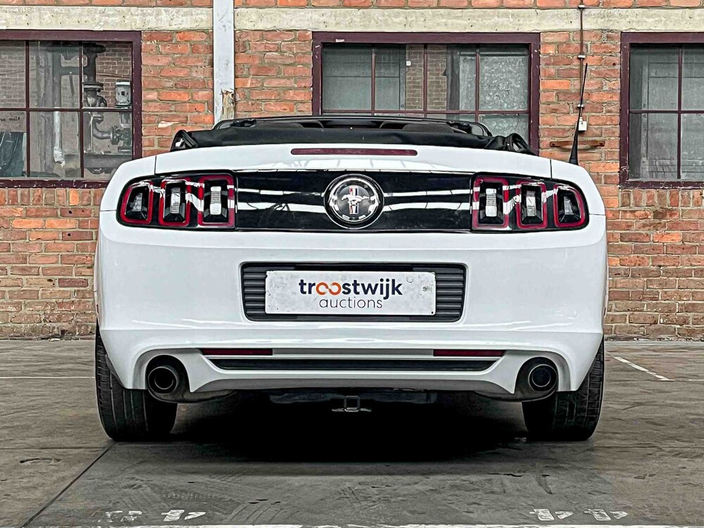 Ford Mustang Cabriolet 3.7 V6 305PS 2014