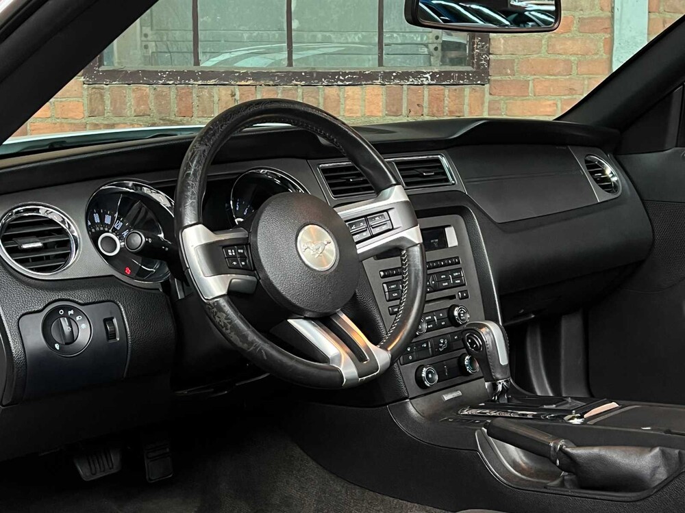 Ford Mustang Cabriolet 3.7 V6 305PS 2014