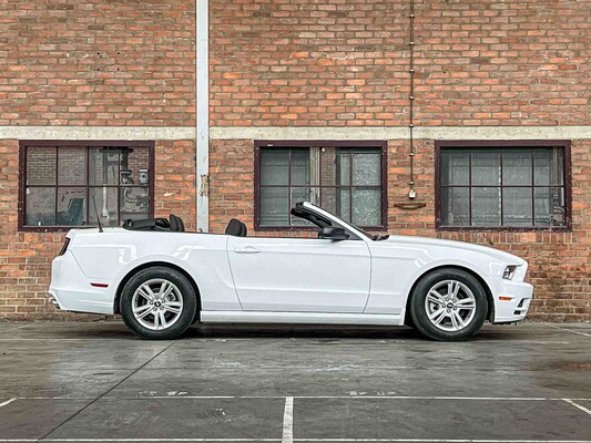 Ford Mustang Cabriolet 3.7 V6 305PS 2014