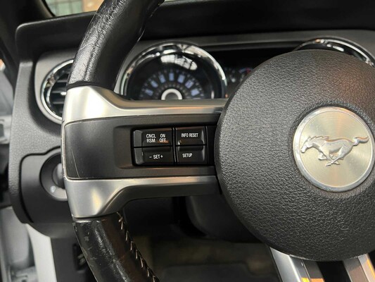 Ford Mustang Cabriolet 3.7 V6 305PS 2014