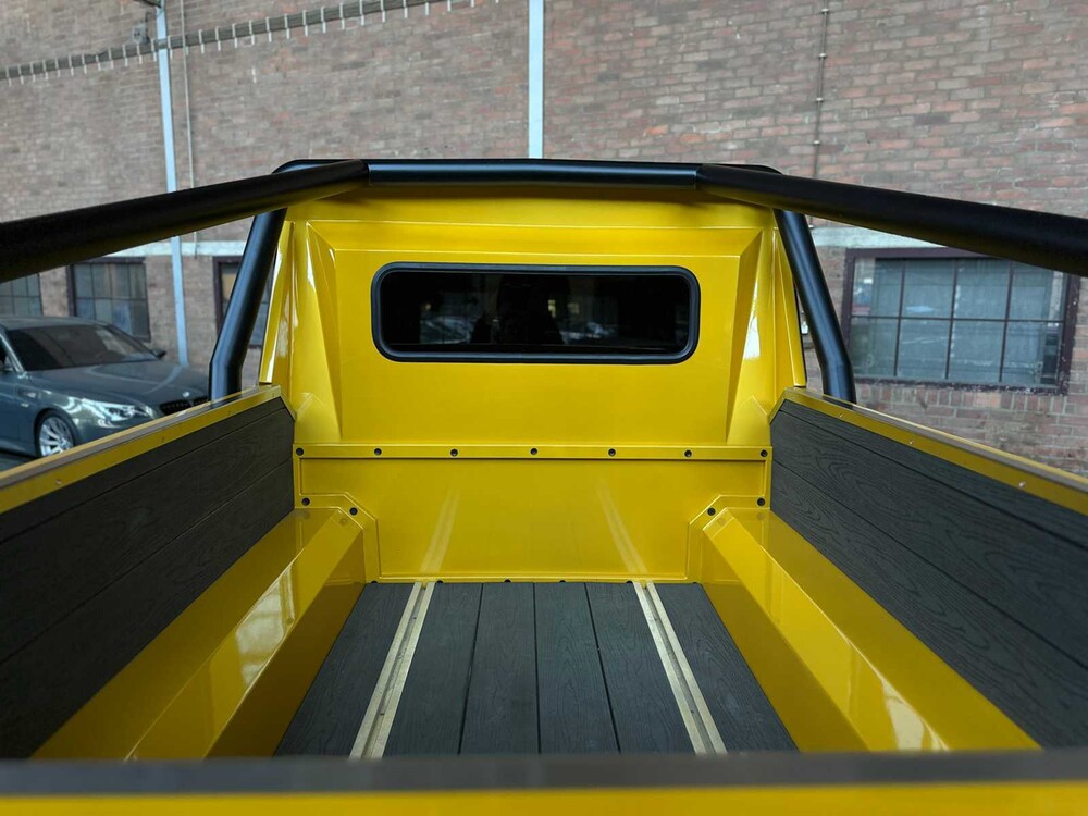 Mercedes-Benz G63 AMG 6x6 5.5 Biturbo G-Class 585hp 2016