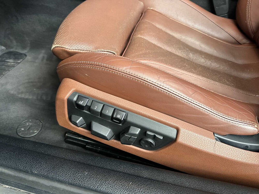 BMW 650i 4.4 V8 6-Series 405pk 2012