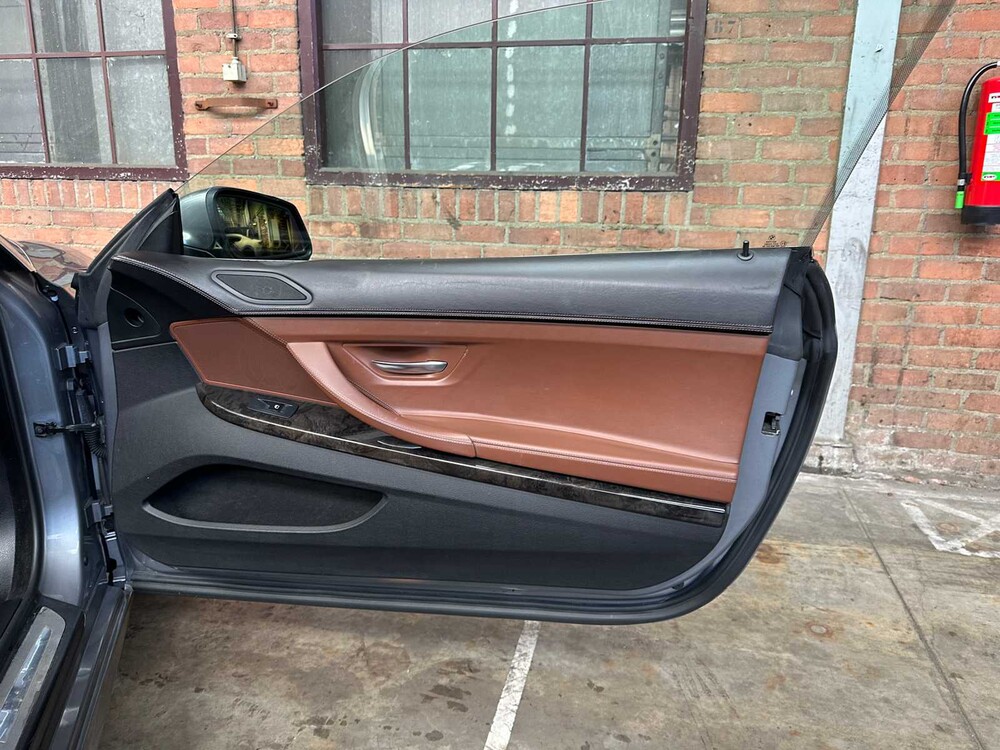 BMW 650i 4.4 V8 6-Series 405pk 2012