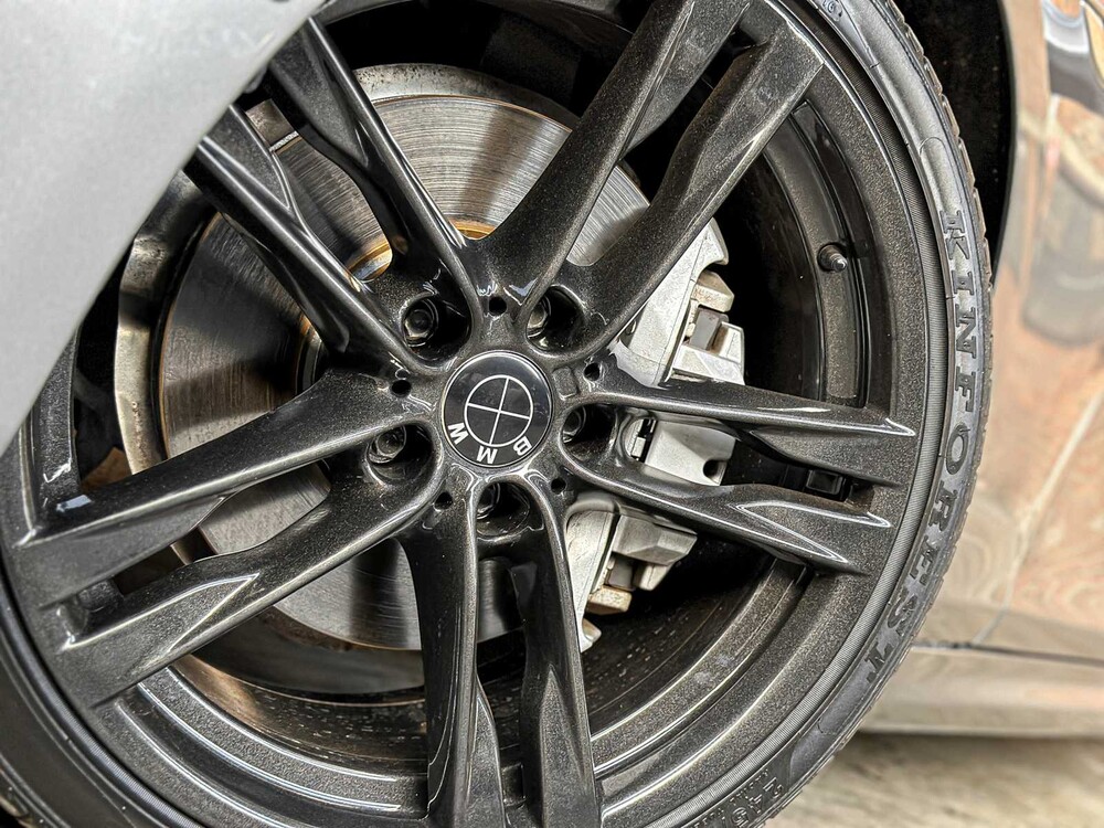 BMW 650i 4.4 V8 6-Series 405pk 2012