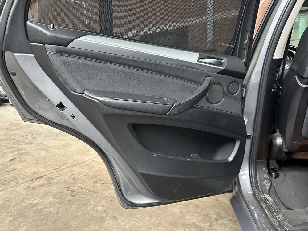 BMW X5 xDrive40d High Executive 7p 306pk 2012, JF-874-N