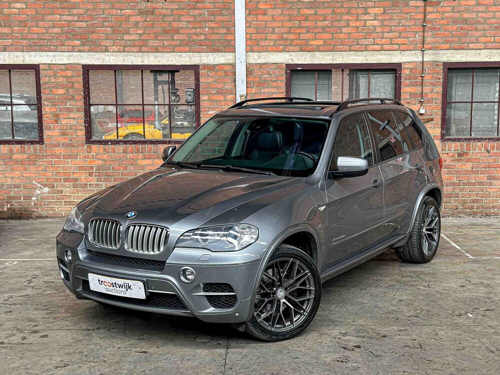 BMW X5 xDrive40d High Executive 7p 306pk 2012, JF-874-N