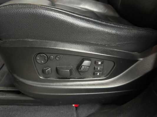 BMW X5 xDrive40d High Executive 7p 306pk 2012, JF-874-N