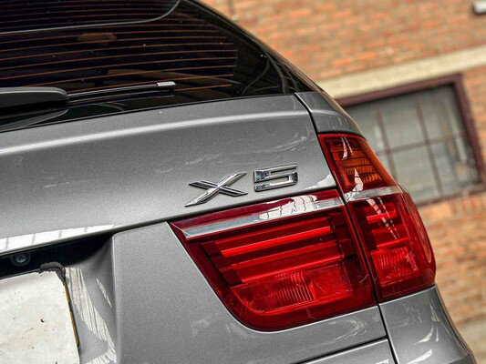 BMW X5 xDrive40d High Executive 7p 306pk 2012, JF-874-N