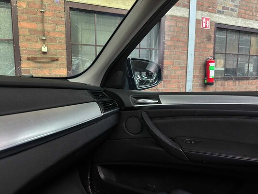 BMW X5 xDrive40d High Executive 7p 306pk 2012, JF-874-N