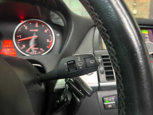 BMW X5 xDrive40d High Executive 7p 306pk 2012, JF-874-N