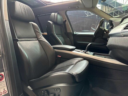 BMW X5 xDrive40d High Executive 7p 306pk 2012, JF-874-N