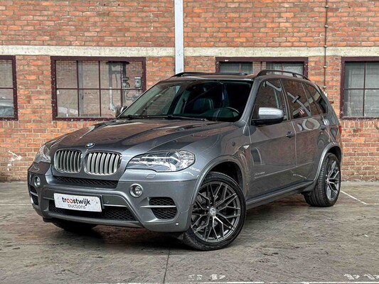 BMW X5 xDrive40d High Executive 7p 306pk 2012, JF-874-N