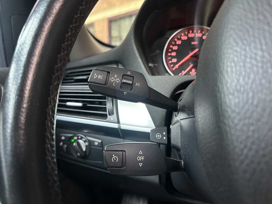 BMW X5 xDrive40d High Executive 7p 306pk 2012, JF-874-N