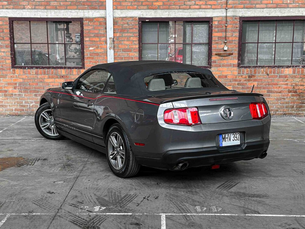 Ford Mustang Cabriolet 3.7 V6 310pk 2011