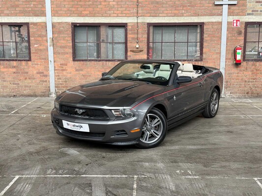 Ford Mustang Cabriolet 3.7 V6 310pk 2011