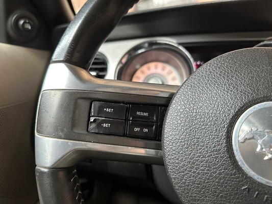 Ford Mustang Cabriolet 3.7 V6 310pk 2011