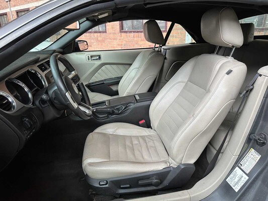 Ford Mustang Cabriolet 3.7 V6 310pk 2011