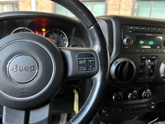 Jeep Wrangler Unlimited Sport 3.8 V6 199pk 2011