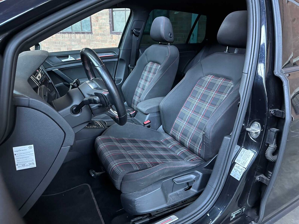 Volkswagen Golf GTI Performance 2.0 TSI 230pk 2018, K-237-RR