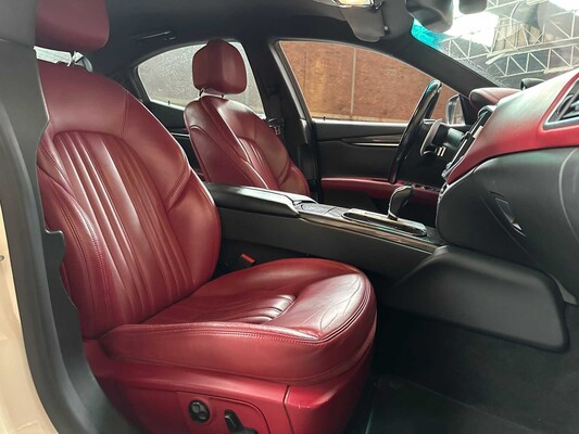 Maserati Ghibli 3.0 V6 D 275pk 2015, 9-ZSL-90