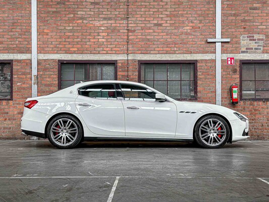 Maserati Ghibli 3.0 V6 D 275pk 2015, 9-ZSL-90