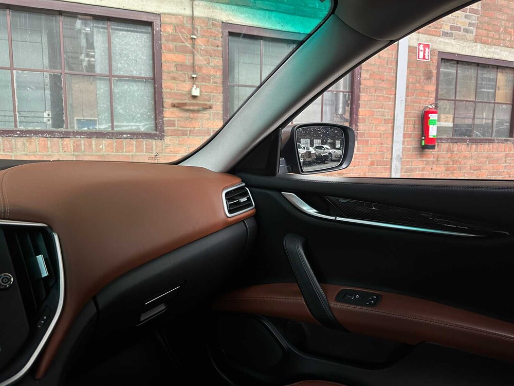 Maserati Ghibli 3.0 V6 S Q4 411pk 2015, SN-156-F