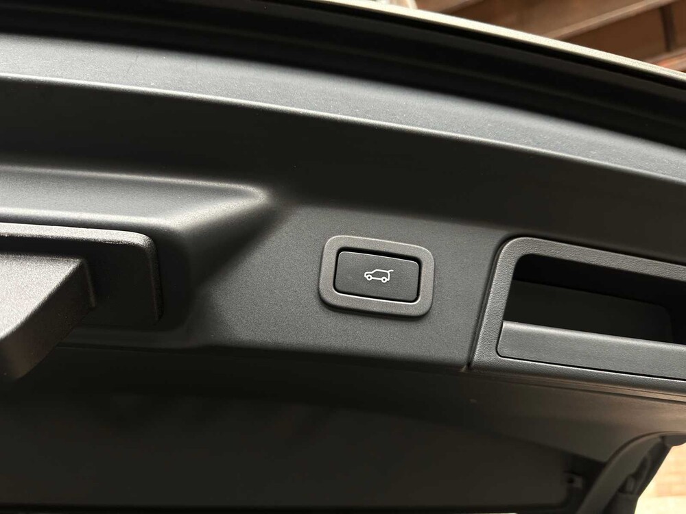 Land Rover Range Rover Velar 3.0 V6 AWD R-Dynamic HSE 381pk 2017, K-769-TJ