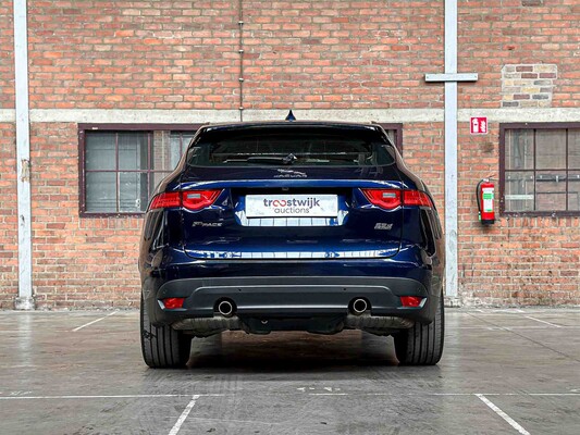 Jaguar F-PACE 2.0 Portfolio AWD 25d 241pk 2017, SV-524-B