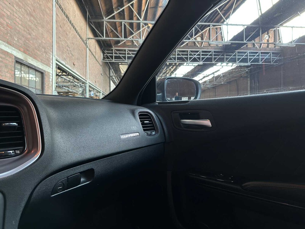 Dodge Charger SXT 3.6 V6 296pk 2020