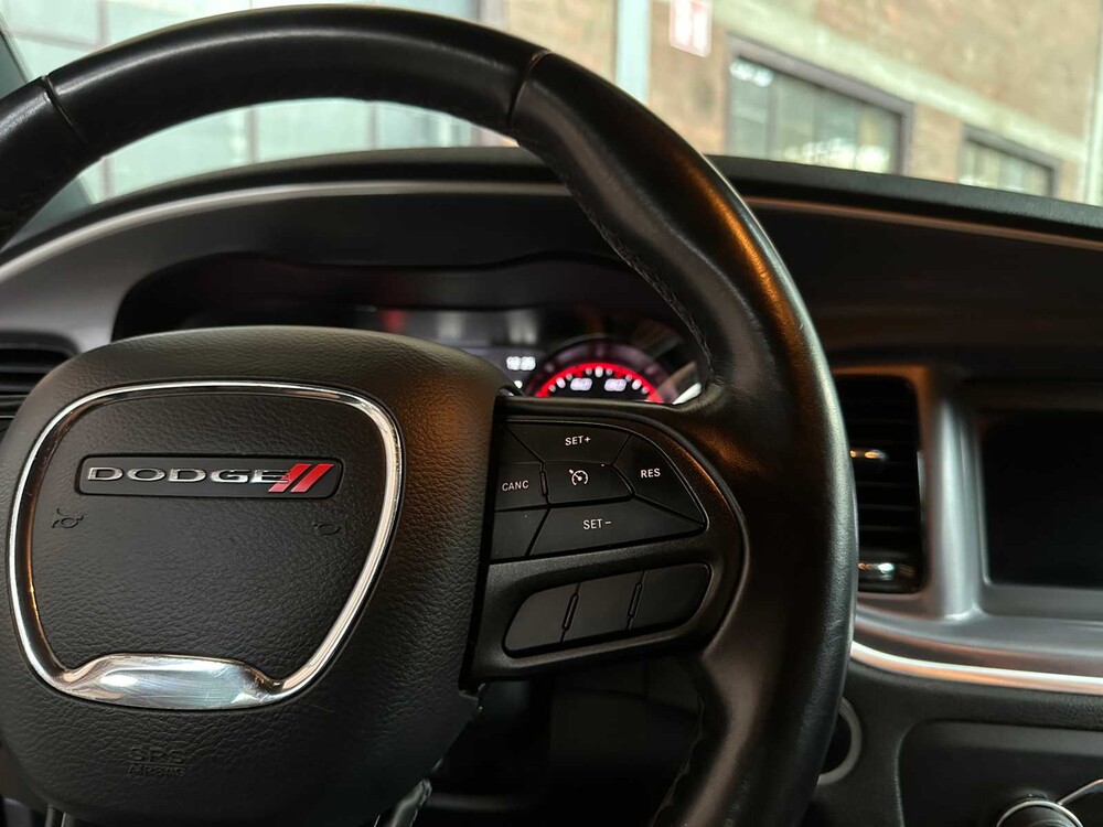 Dodge Charger SXT 3.6 V6 296pk 2020