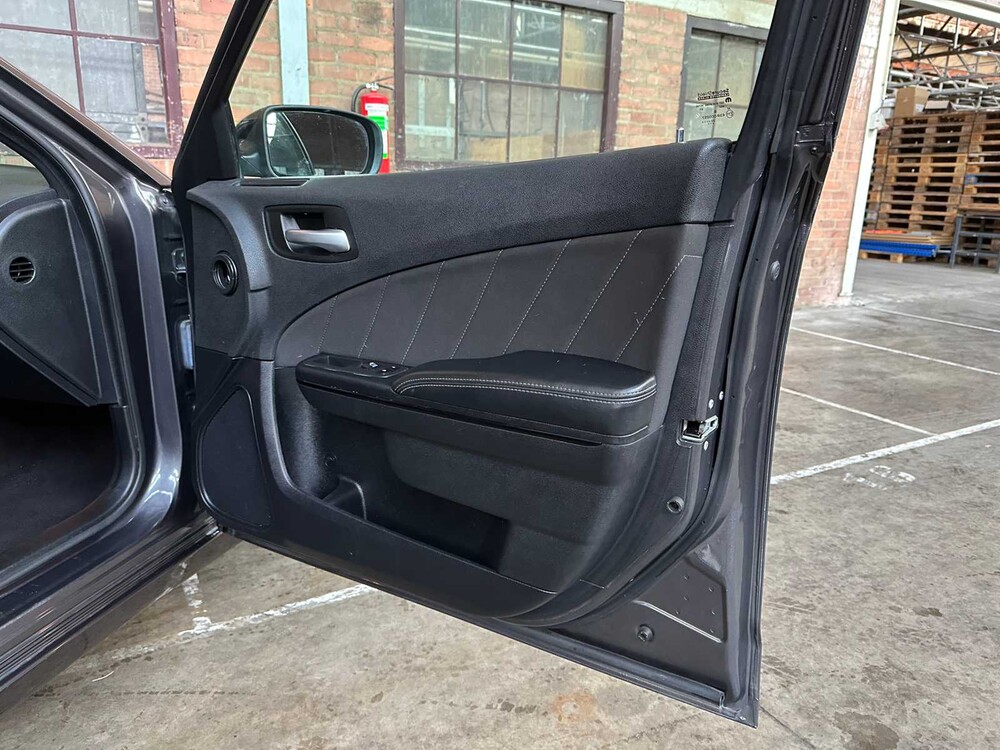 Dodge Charger SXT 3.6 V6 296pk 2020