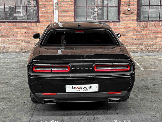 Dodge Challenger SXT PLUS 3.6 V6 305pk 2015