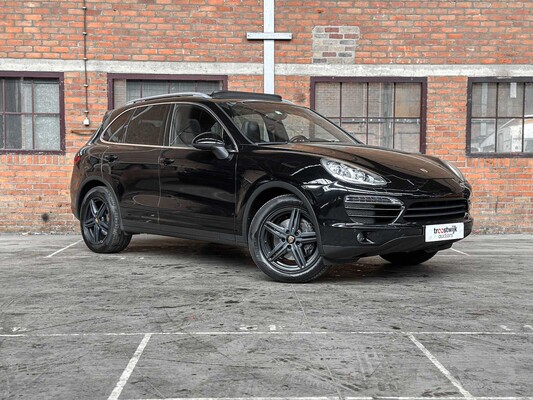 Porsche Cayenne 3.6 299pk 2012, 5-TBR-27