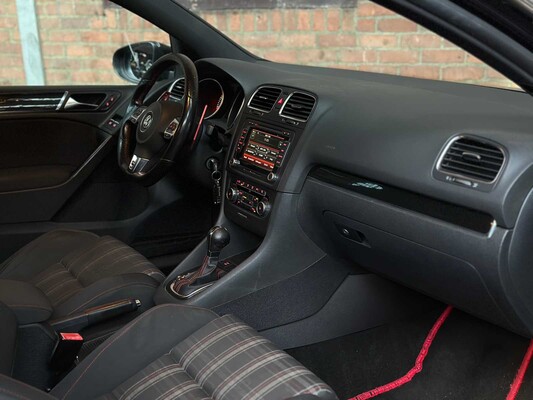 Volkswagen Golf GTI VI 2.0 DSG 211pk 2010 (NEW ENGINE 71.547) Golf 6, J-699-TZ