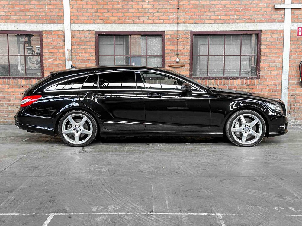 Mercedes-Benz CLS500 AMG 4Matic Shooting Brake 4.7 V8 408PS 2013 CLS-Klasse