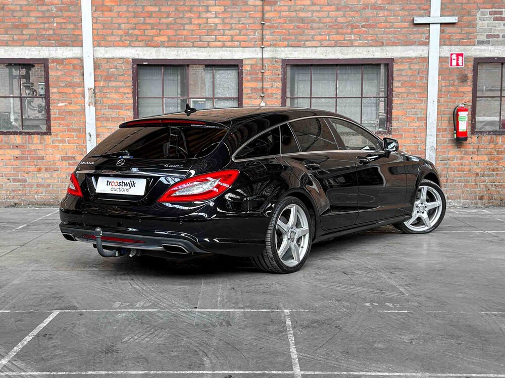 Mercedes-Benz CLS500 AMG 4Matic Shooting Brake 4.7 V8 408PS 2013 CLS-Klasse