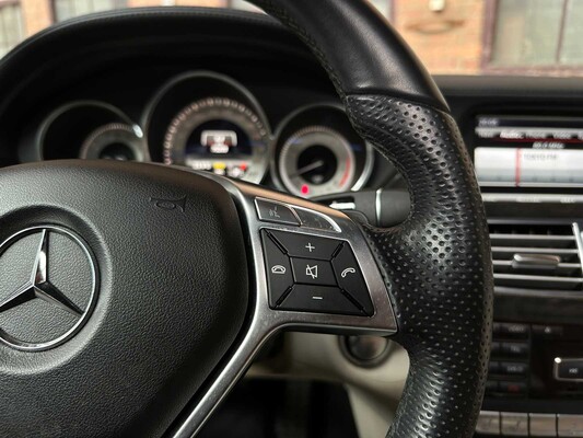 Mercedes-Benz CLS500 AMG 4Matic Shooting Brake 4.7 V8 408pk 2013 CLS-Klasse