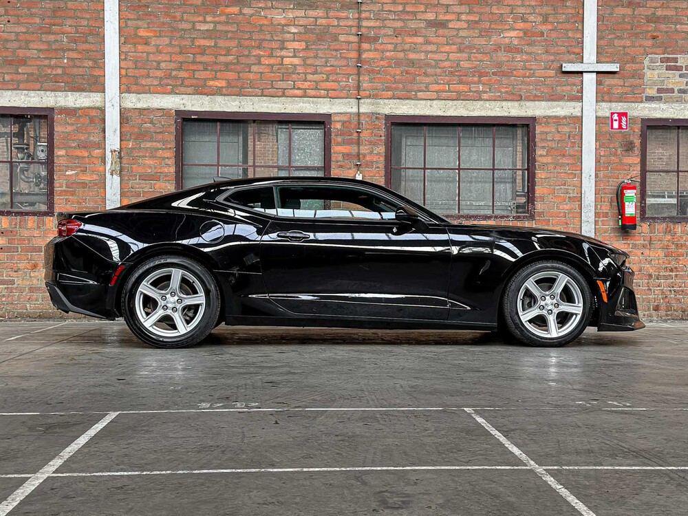 Chevrolet Camaro 1LT 2.0L l4 F DOHC 16V 275pk 2019