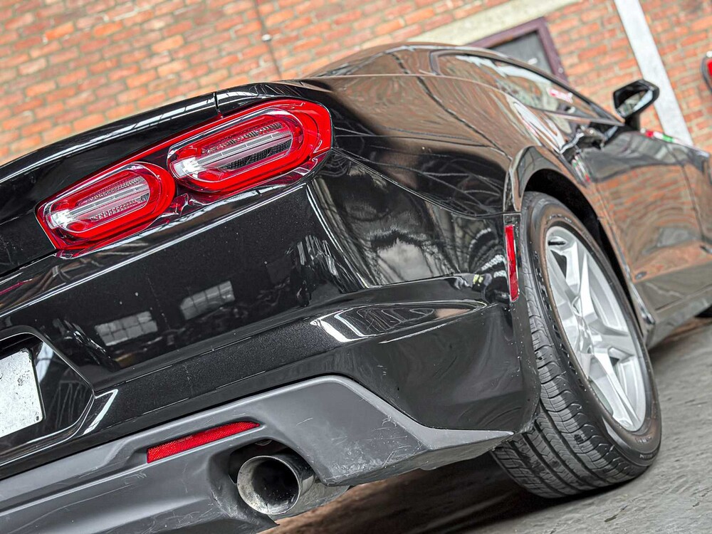 Chevrolet Camaro 1LT 2.0L l4 F DOHC 16V 275pk 2019