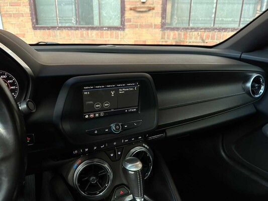 Chevrolet Camaro 1LT 2.0L l4 F DOHC 16V 275pk 2019